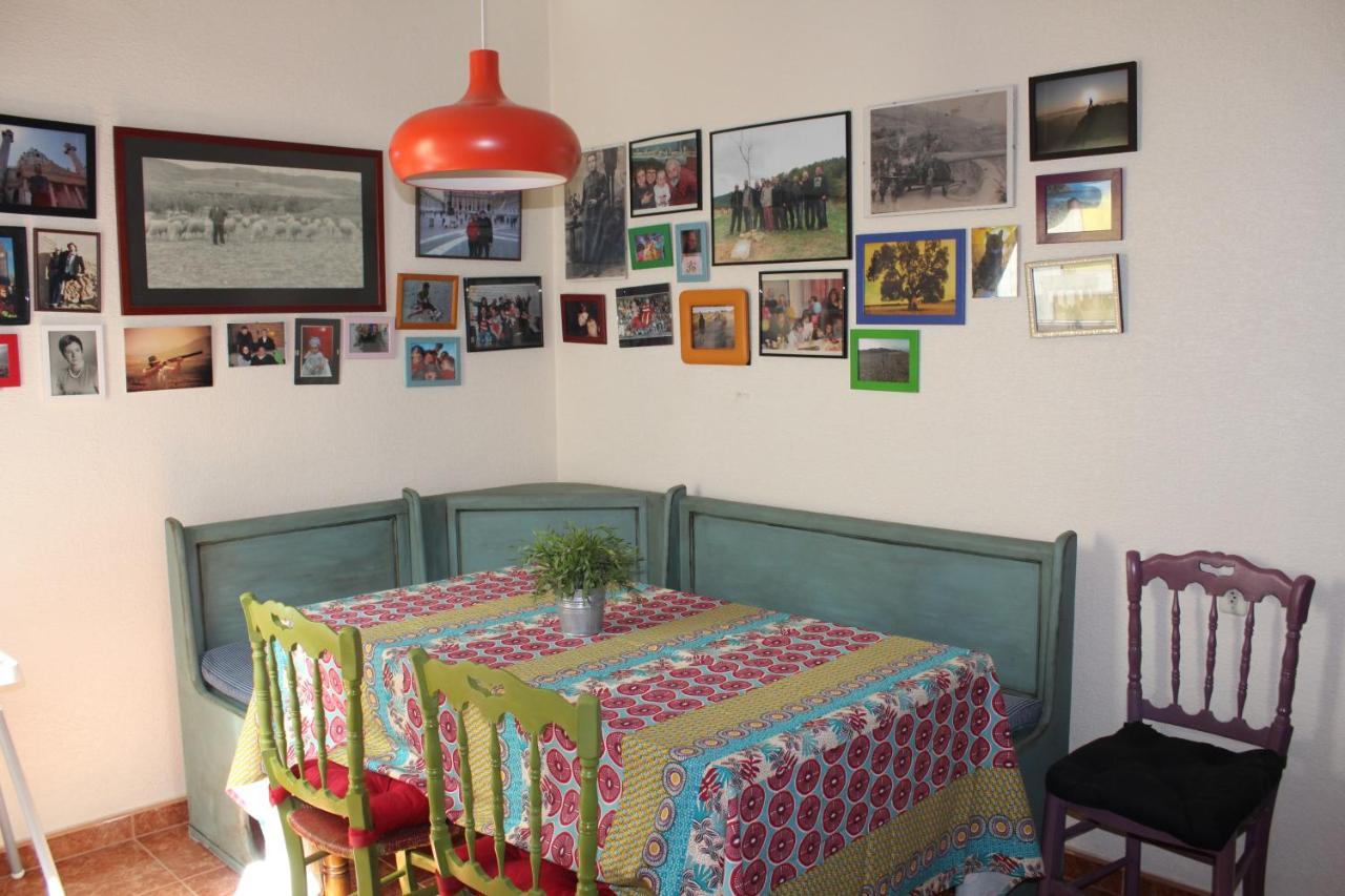 Alojamiento Casa De Pueblo Caudete Luaran gambar