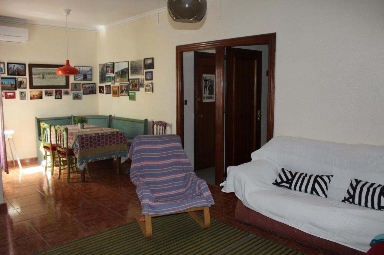 Alojamiento Casa De Pueblo Caudete Luaran gambar